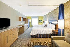 办公桌、遮光窗帘、熨斗/熨衣板、免费婴儿床