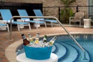 Outdoor pool, sun loungers