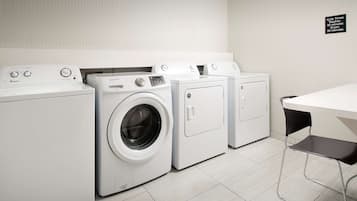 Ruang laundry