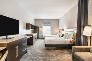 Premium bedding, blackout drapes, iron/ironing board, free WiFi - Home2 Suites by Hilton Pensacola I-10 at North Davis Hwy (Pensacola)