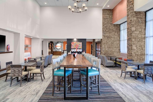 Hampton Inn & Suites Flagstaff East