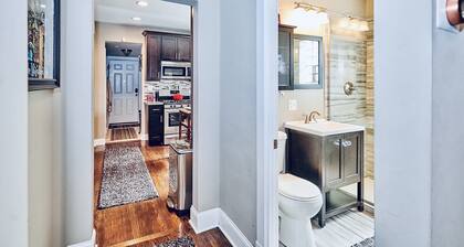 Historic 1920s Private Bungalow Near Logan Square!