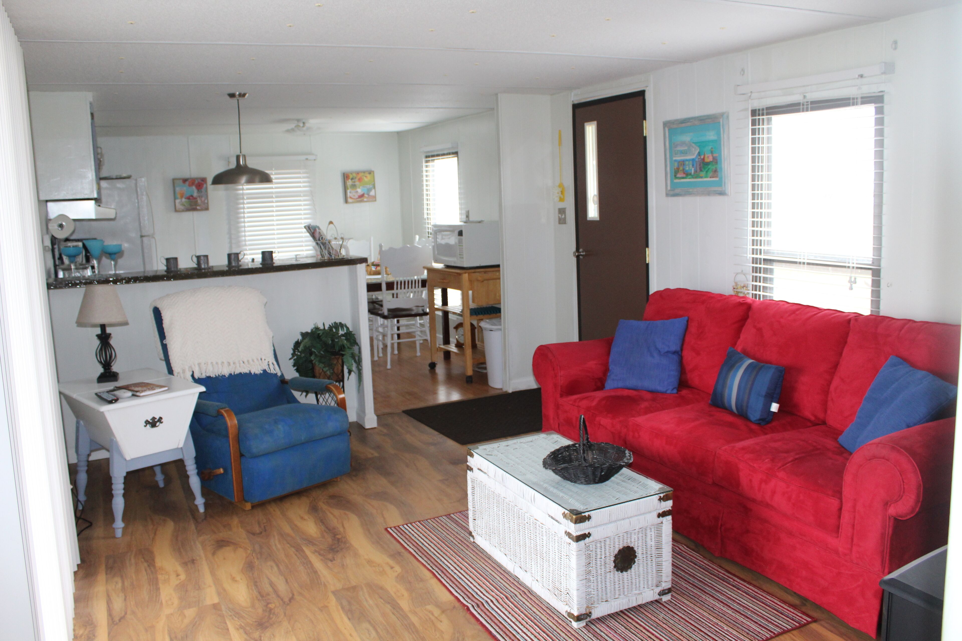 Een smart-tv en een dvd-speler