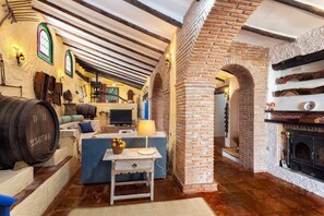 Interior - Beautiful House with Private Pool near the Costa del Sol (Alcaucín)