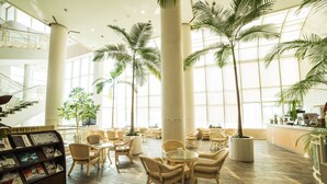 Bar en el lobby