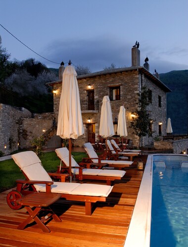 Miression Pelion House
