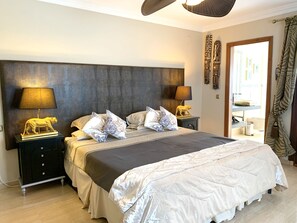 5 makuuhuonetta, tallelokero huoneessa, äänieristys, silitysrauta/-lauta