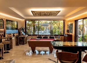 Spielezimmer