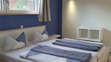 2 Schlafzimmer, Zimmersafe, kostenloses WLAN, Bettwäsche