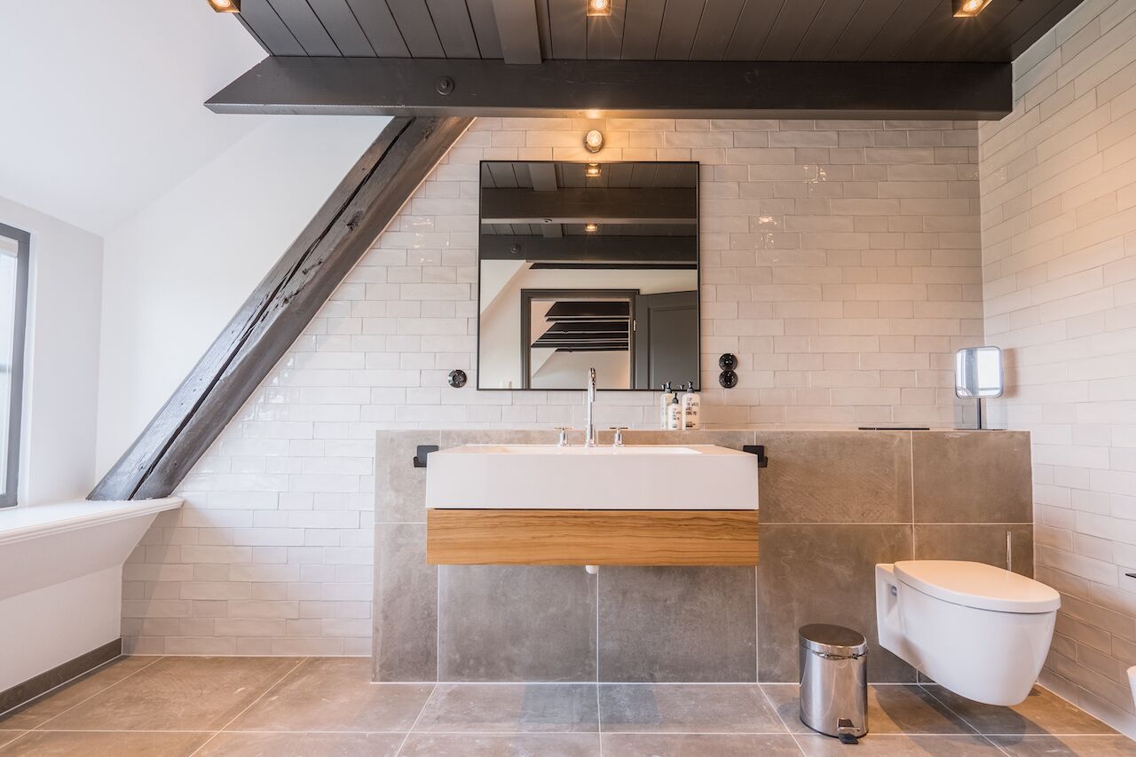 Baignoire, serviettes fournies