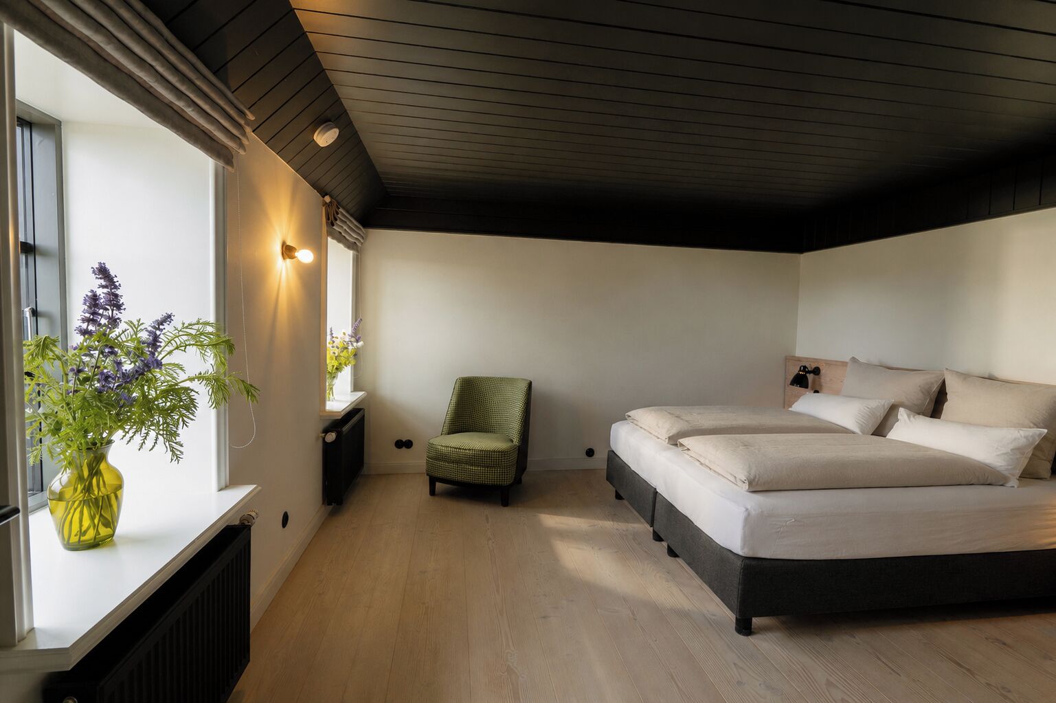 4 chambres, fer et planche à repasser, accès Internet, draps fournis