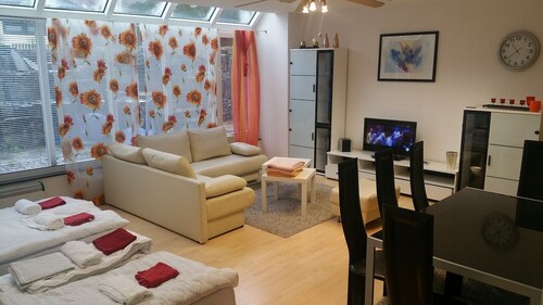 ELW sonnig,Terasse, bis zu 11Schlafpl. 134 qm Wohnfl. in Einfamilienhaus