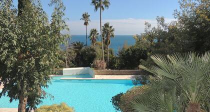 STUDIO VUE MER 35m2 - PARKING PRIVE - PISCINE TENNIS - PARC - RESIDENCE STANDING