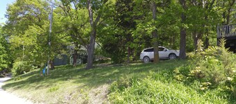 Riverfront Cabin With Small Beach Short Drive From Nauvoo