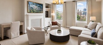 Spacious Home: Walk to Everything & FREE Parking