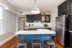 Fridge, microwave, oven, stovetop - Spacious Home: Walk to Everything & FREE Parking (Cincinnati)