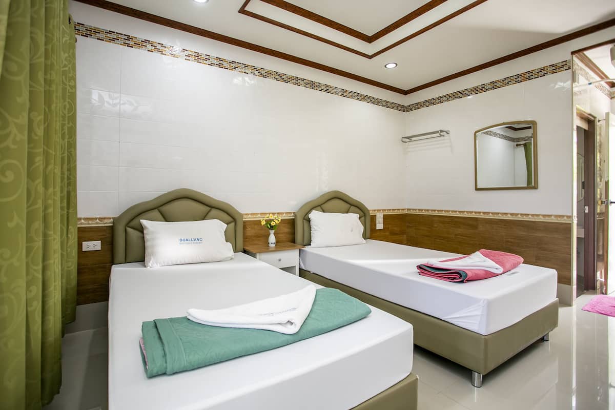 Standard Twin Room | Free WiFi