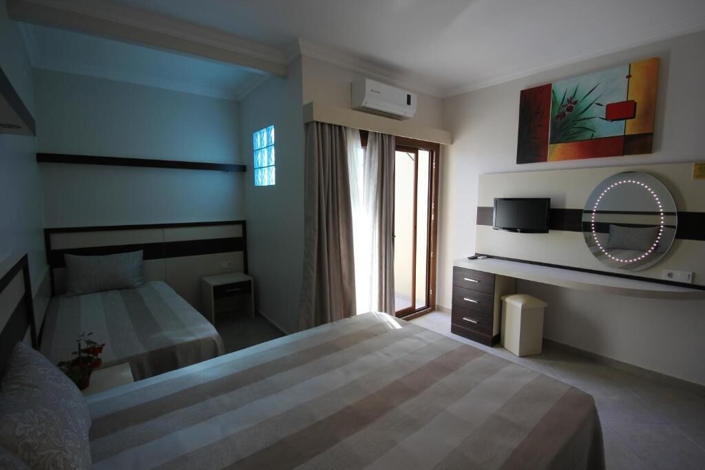 1 bedroom, in-room safe, blackout curtains, free wifi