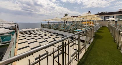 Amfora Hotel