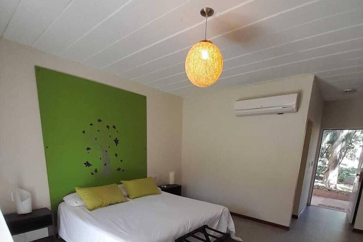 Deluxe Suite | Minibar, in-room safe, soundproofing, free cribs/infant beds
