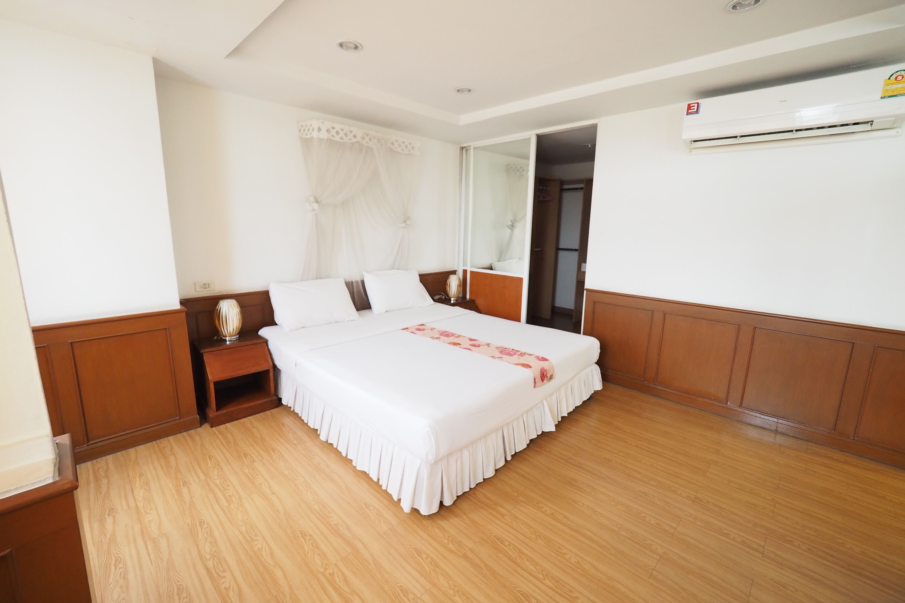 Suite | Insonorización y wifi gratis 