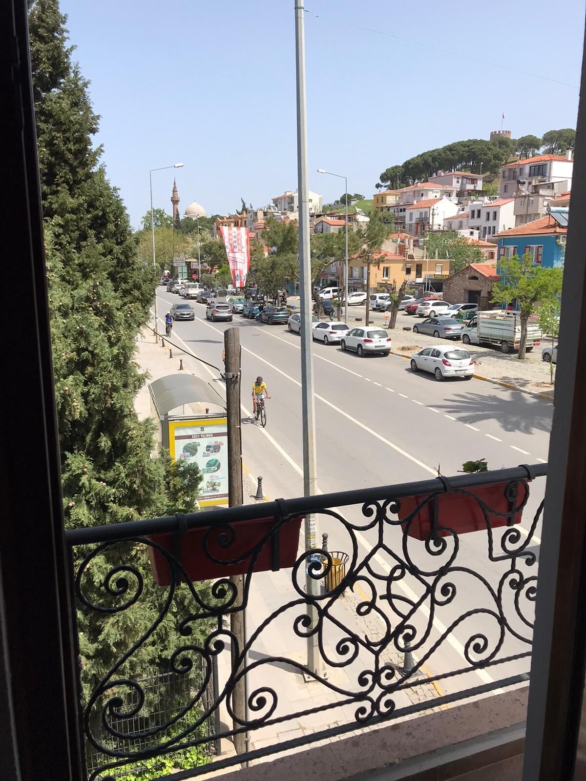 family triple room | in-room safe, desk, free wifi, bed sheets