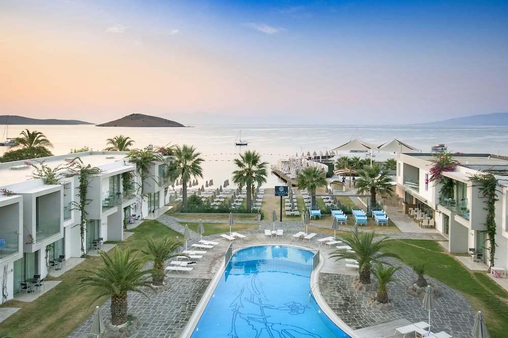 Lugga Boutique Hotel & Beach