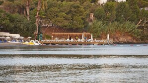 Unclassified image, 4 of 34, button - Meteor Beach Hotel (Bodrum)