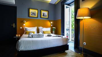 Superior Double Room, Balcony | Free WiFi, bed sheets