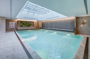 Indoor pool, seasonal outdoor pool, pool loungers