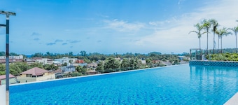 Condo in Kata in Ozone - Unit A612