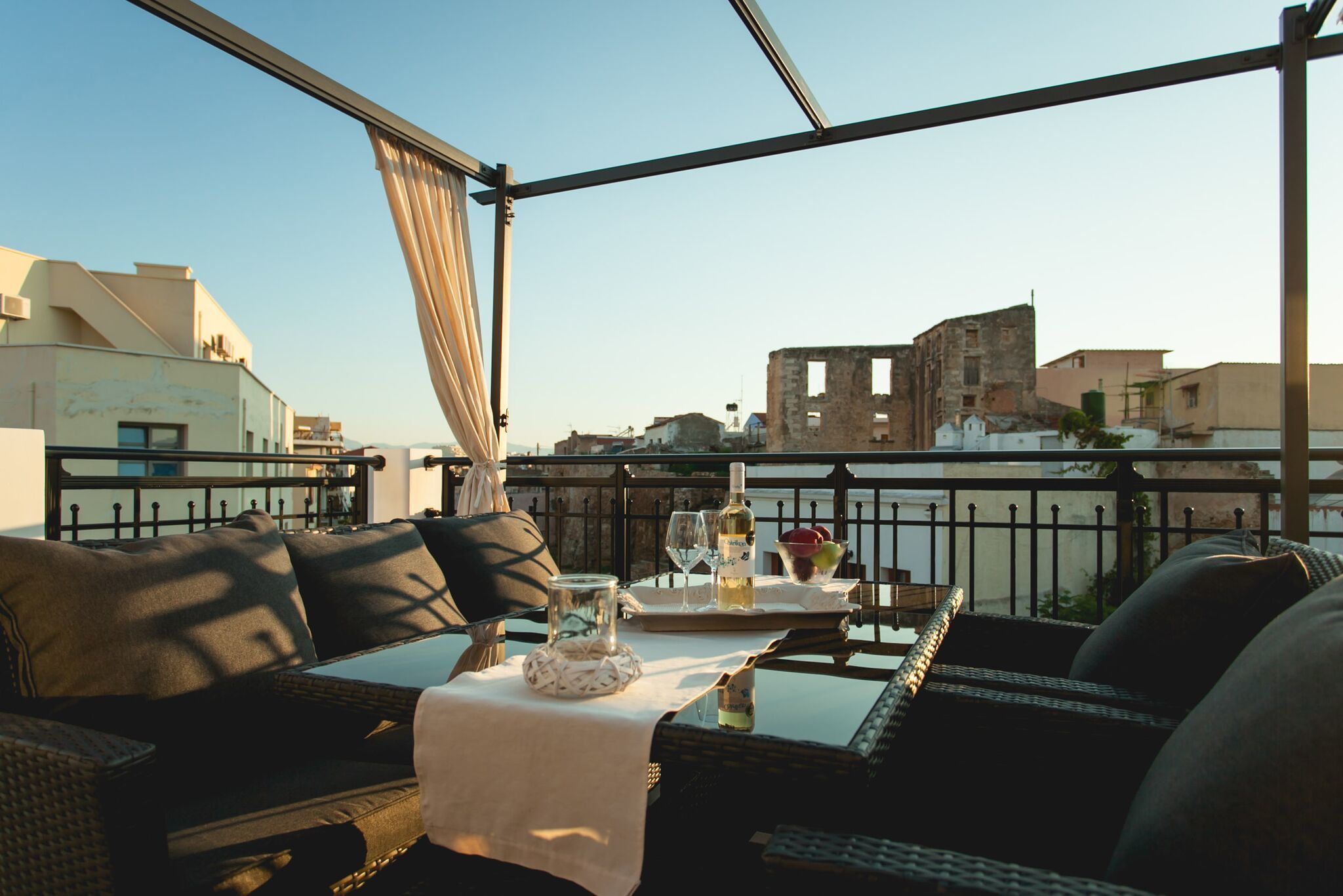 Luksussviitti, terassi | Terassi/patio