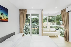 Studio - 1 sovrum | Värdeförvaringsskåp på rummet och mörkläggningsgardiner