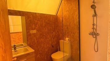Standard Bungalow, 1 Bedroom, Private Bathroom | Bathroom | Shower, free toiletries, hair dryer, towels