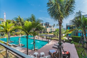 Piscine extérieure