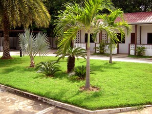 Exterior - Banlang Hotel Resort & Swimmingpool (Tha Tum)