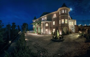 Property grounds - Club Mahindra Pristine Peaks, Naldehra (Shimla)