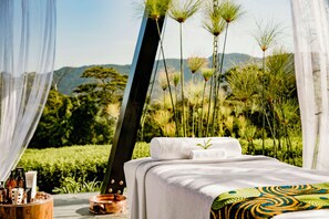 Couples treatment rooms, body treatments, body wraps, body scrubs - One&Only Nyungwe House (Bushekeri)