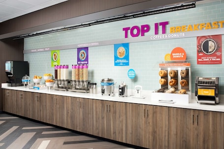 Free on-the-go breakfast on weekends. Tru by Hilton Tallahassee Central