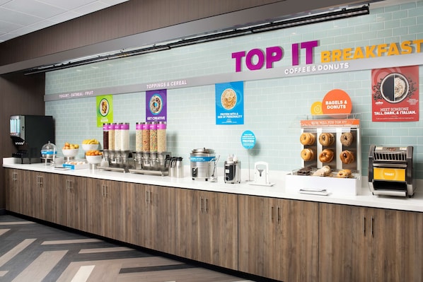 Free on-the-go breakfast on weekends