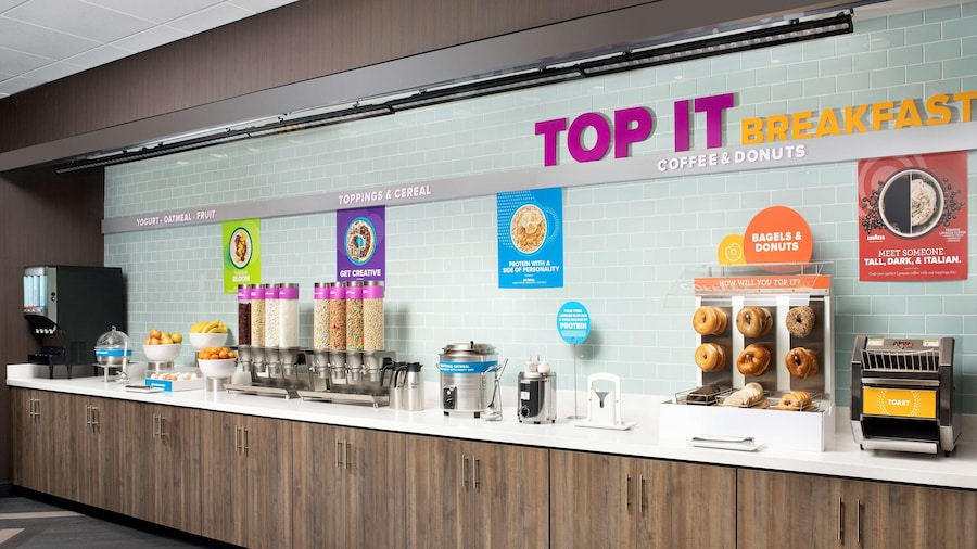 塔拉哈西中部希尔顿 Tru 酒店