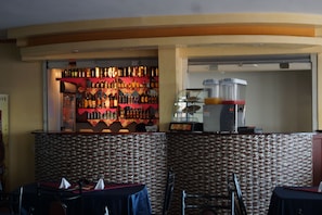 Bar (en el alojamiento)