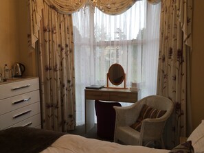 Premium bedding, iron/ironing board, free WiFi, bed sheets