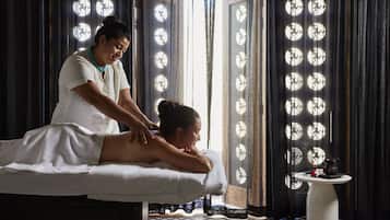Behandlingsrum för par, bastu, ångbastu och massage med varma stenar