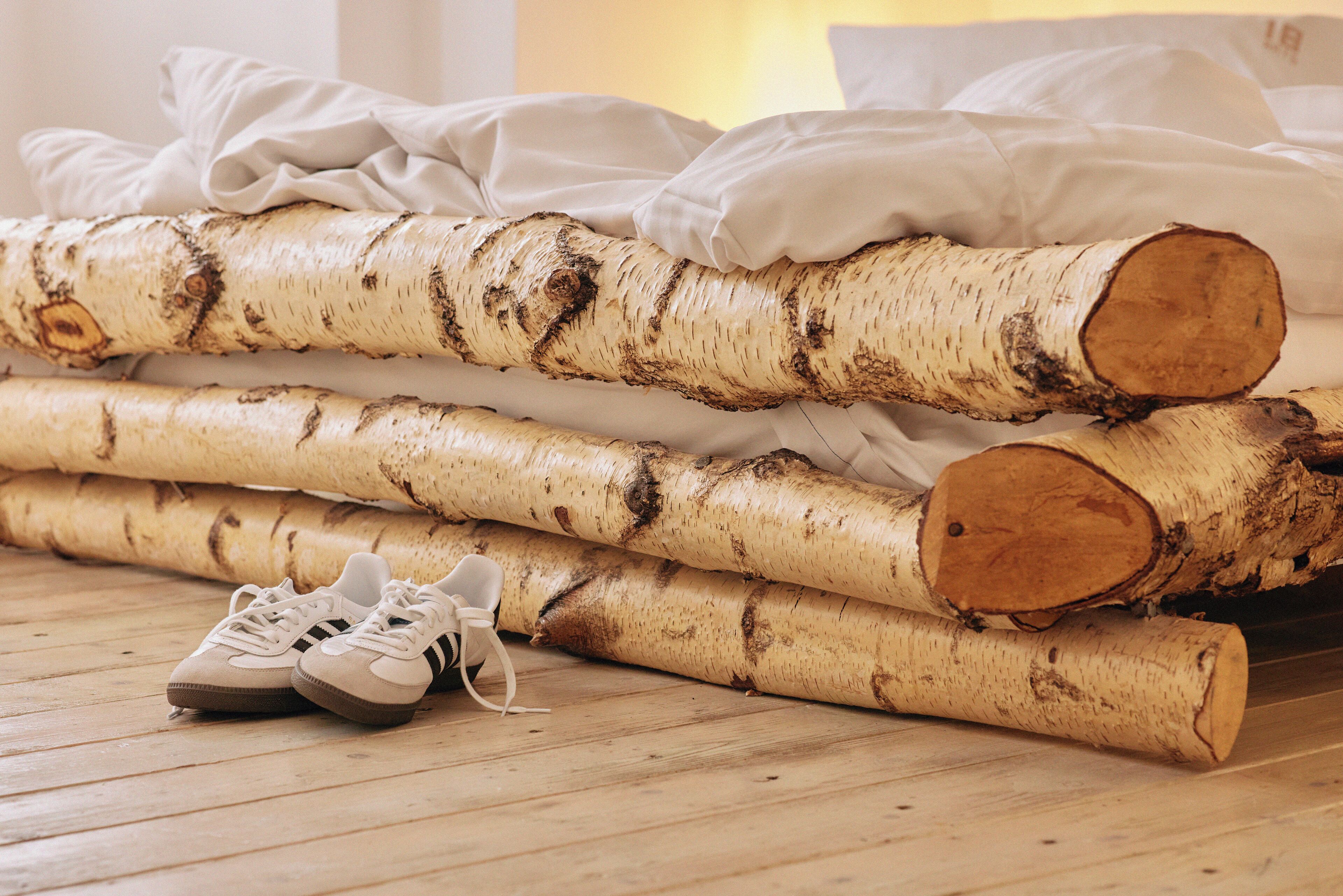 design room (extremely popular) | hypo-allergenic bedding, individually decorated, individually furnished