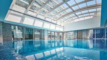 Indoor pool, sun loungers, lifeguards on site