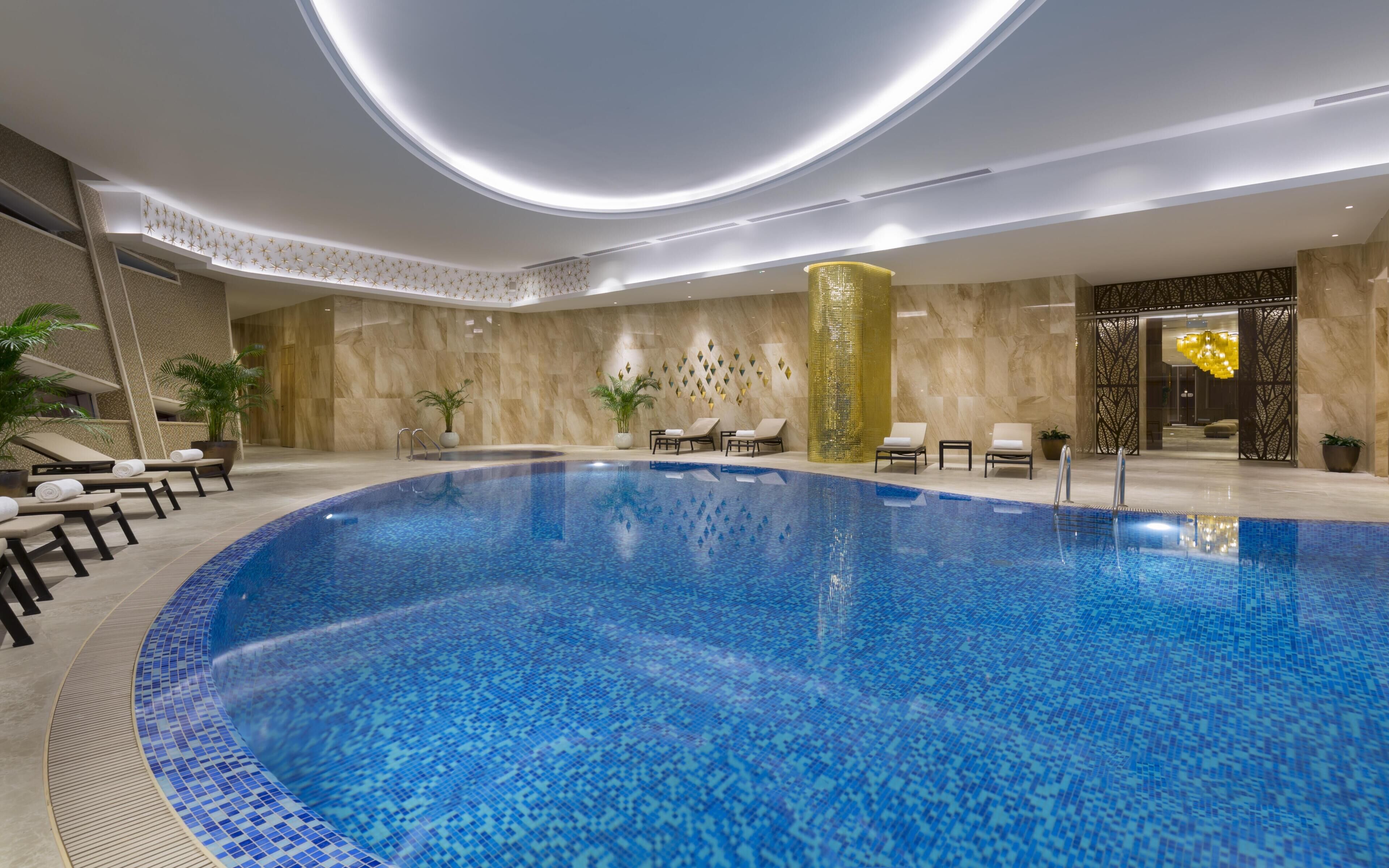 Indoor pool, outdoor pool