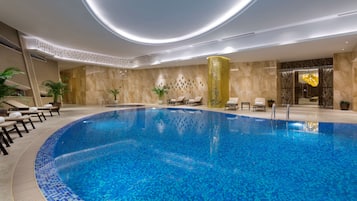 Indoor pool, outdoor pool