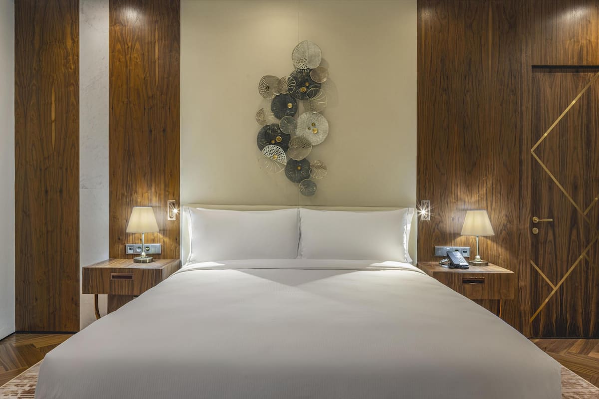 Premium bedding, memory foam beds, minibar, in-room safe