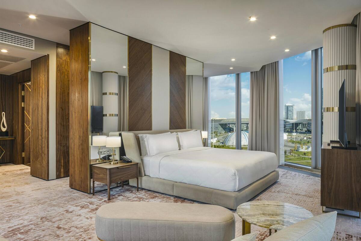 Ropa de cama de alta calidad, colchones viscoelásticos, minibar